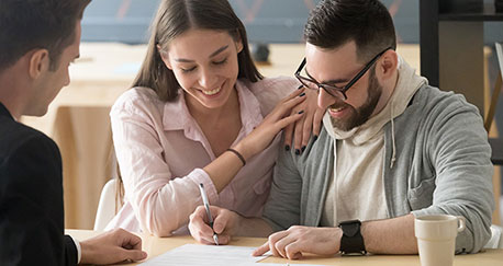 Couple attending a money management program